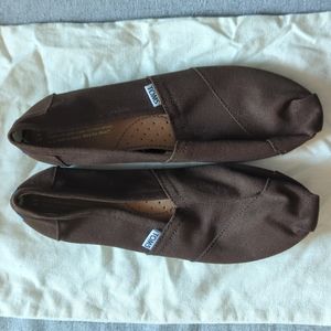 TOMS Classic Canvas Alpargata Shoe Size Women's 8.5 in Dark Brown